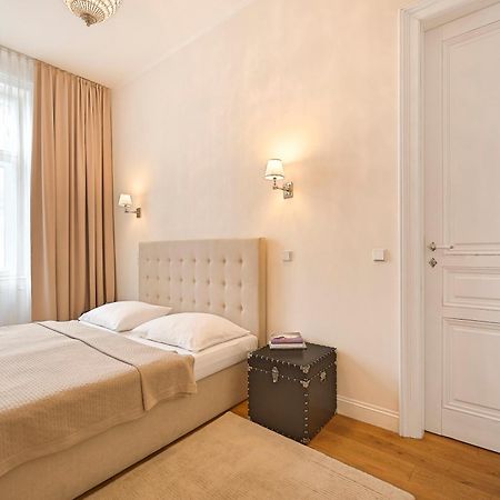 6 Rooms Viena Exterior foto