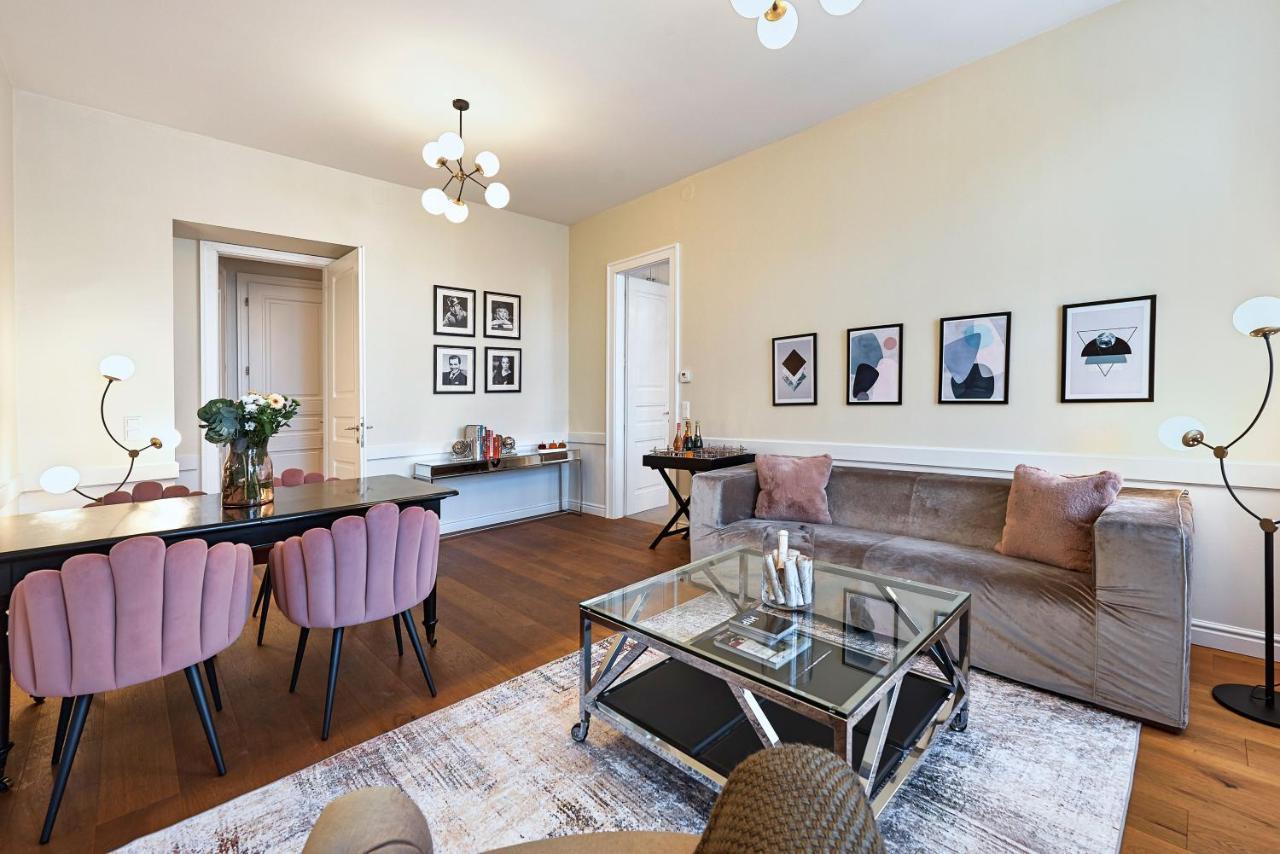6 Rooms Viena Exterior foto